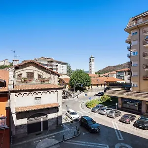 Apartment Iris Maggiore, Angera